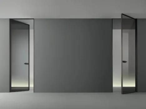 Porta per interni Zen in vetro grigio trasparente e telaio in alluminio di Rimadesio