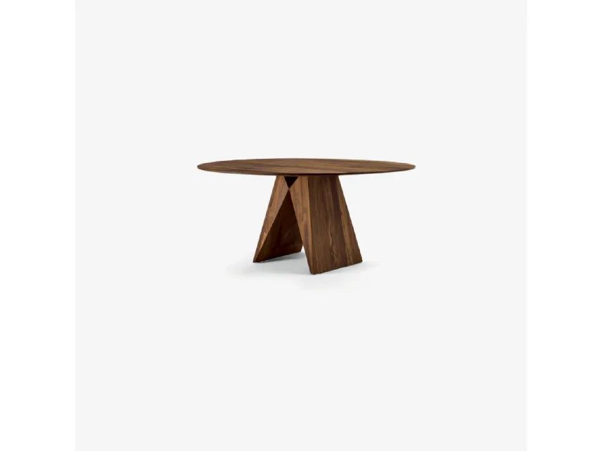 Tavolo Miya in legno massello con gambe dalla forma geometrica di Riva1920