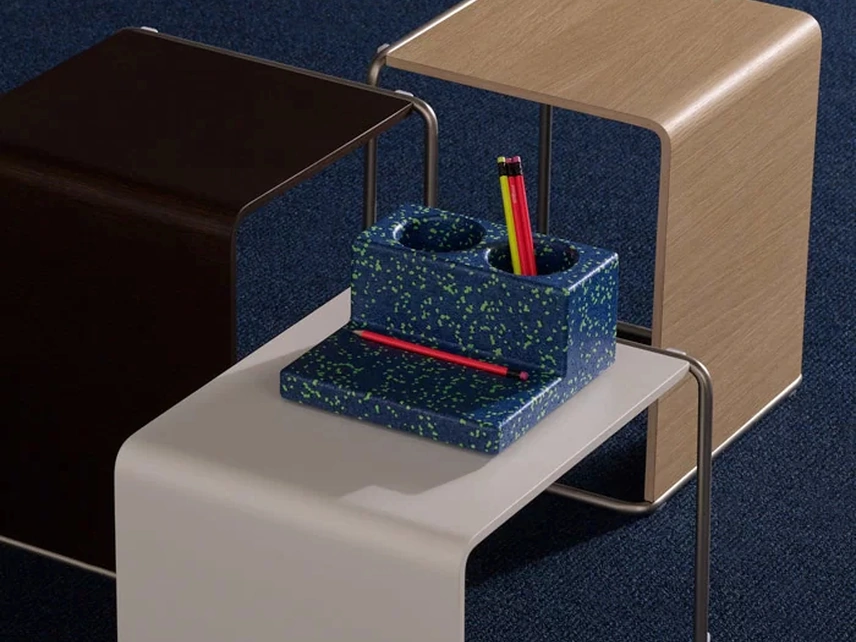 Tavolini Ueno in legno laccato o naturale di LaPalma