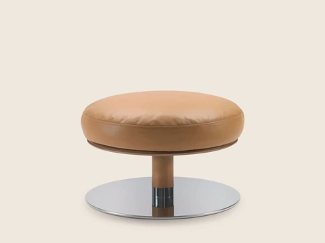 Pouf in pelle Eri di Flexform