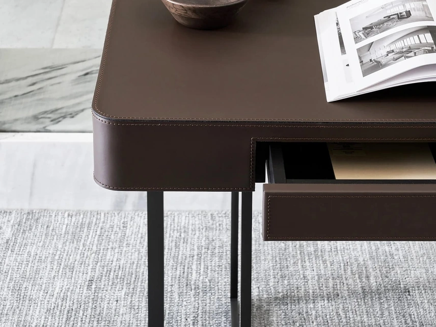 Scrittoio Marmaduke di Flexform