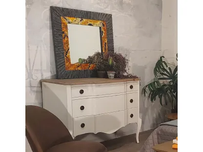 Specchio quadrato Demetra con cornice in legno con motivo e decorazione, lavorato a mano di Dialma Brown