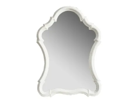 Specchio sagomato Pandia con cornice in agglomerato finitura White Vintage lavorato a mano di Dialma Brown