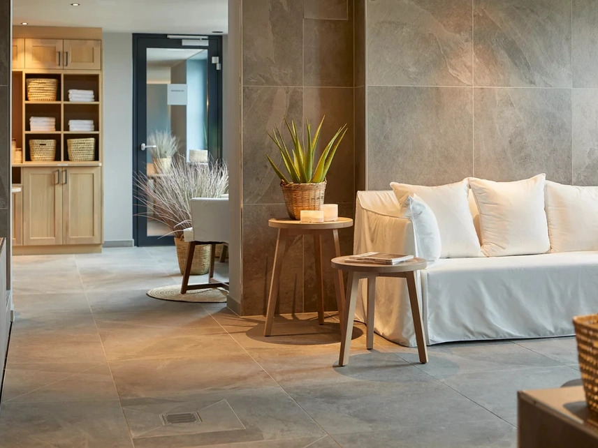 Tavolino in legno Gray di Gervasoni