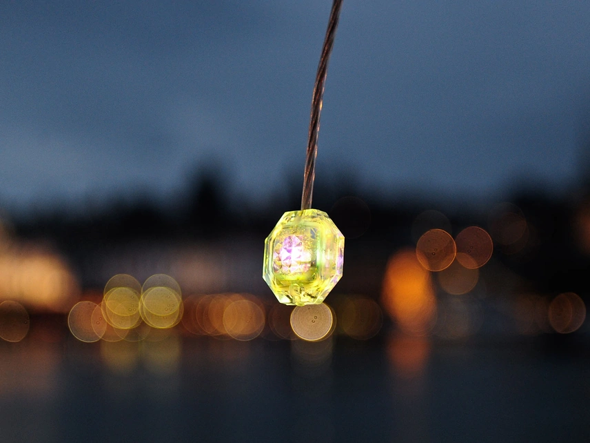 Lampada Diamante Pixel Dot di Artemide