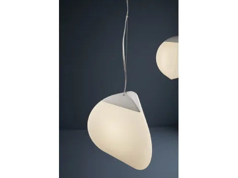 Lampada a sospensione Fruitfull in vetro soffiato bianco acidato di Fabbian