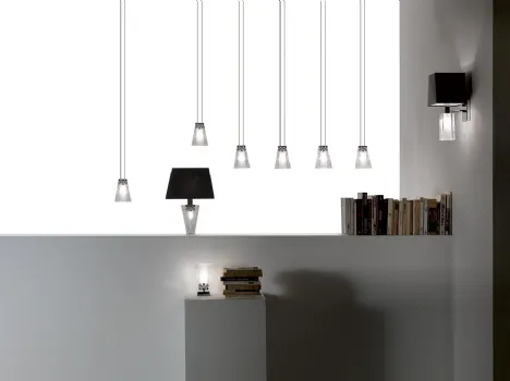 Lampada elegante in vetro e tessuto Vicky di Fabbian