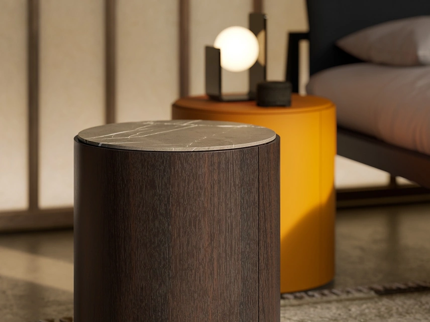 Comodino Top in legno con top in marmo o in laccato di Lema
