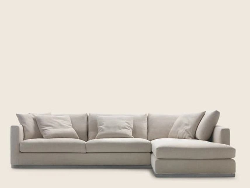 Divano con penisola Magnum di Flexform