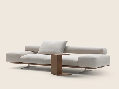 Divano lineare Wing di Flexform