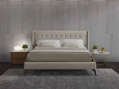 Letto matrimoniale in tessuto Queen di Conte
