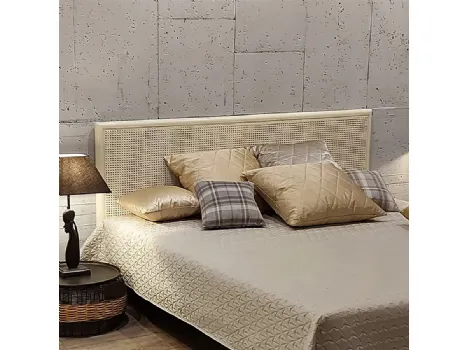 Letto con testiera Gaia in legno massello laccato White vintage con Paglia di Vienna di Dialma Brown