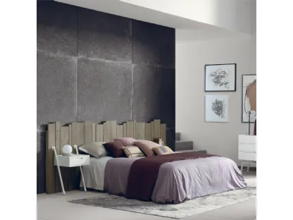 Letto con testiera  in legno massello di Conifera Skyline di Dialma Brown