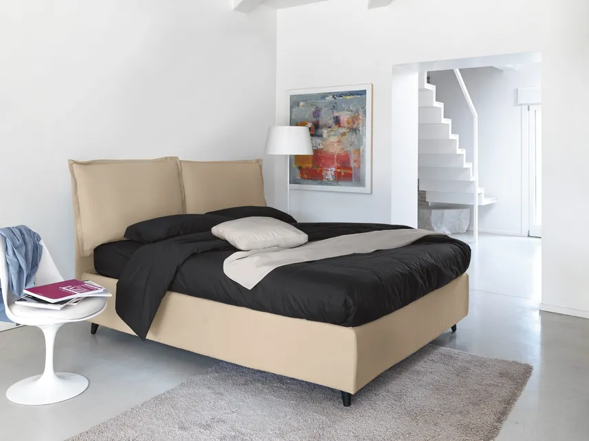 Letto imbottito Vera di Noctis