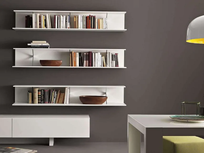 Libreria a muro componibile Mimì in laccato bianco di Lema