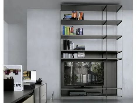 Libreria in alluminio con pannello retro TV in MDF laccato nero XY configurazione 09 di Extendo
