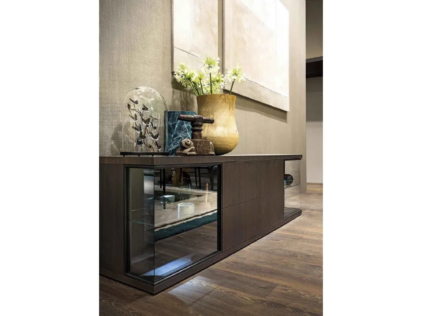 Mobile Porta Tv Glance in rovere termotrattato e vetro trasparente di Lema