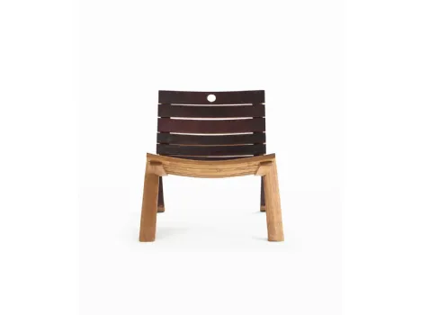 Poltroncina in legno di Rovere Barrique Etta di Riva1920