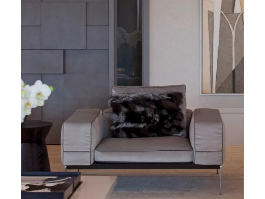 Poltrona Lifesteel in tessuto con gambe in metallo di Flexform