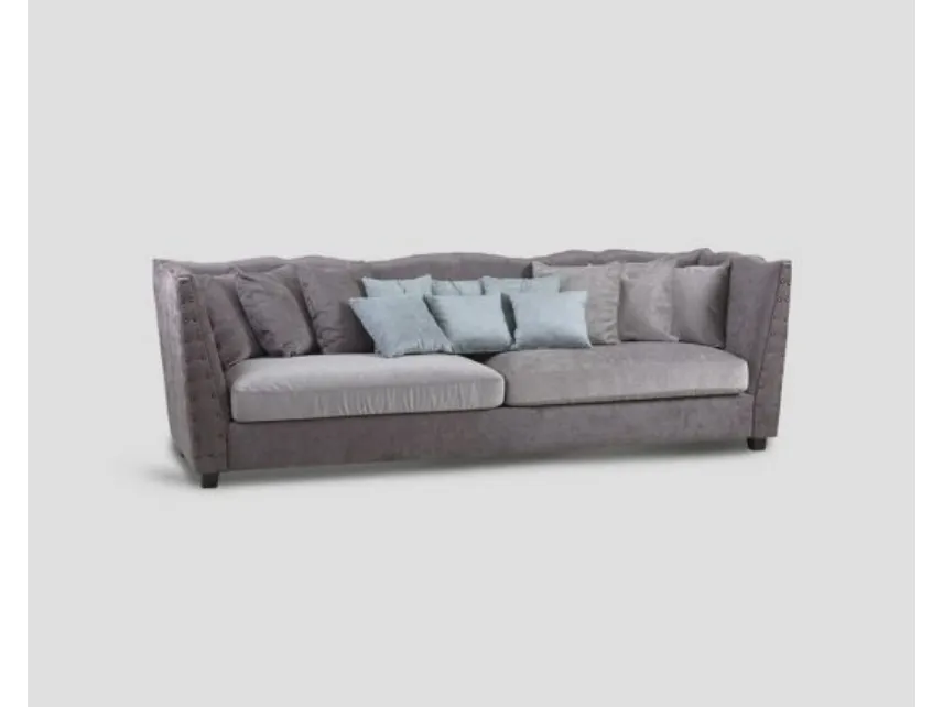 Divano DB006565 4 posti sagomato con borchie di Dialma Brown