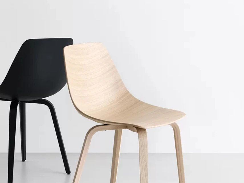 Sedia Miunn in legno curvato di LaPalma