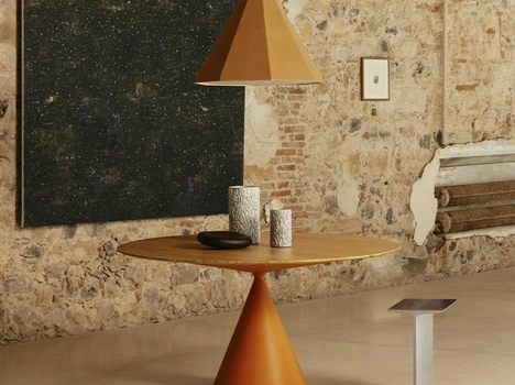 Tavolo Clay in marmo di Desalto