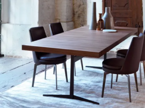 Tavolo moderno in metallo e legno Fly di Flexform