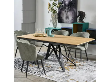 Tavolo allungabile Georges con top in legno stratificato di Rovere naturale e base in metallo color Grafite di Dialma Brown