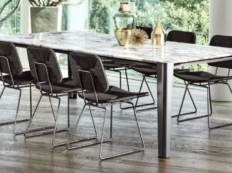 Tavolo moderno in metallo e marmo Iseo di Flexform