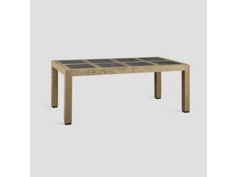 Tavolo rettangolare Plaza Stone realizzato in legno massello di Conifera finitura Old Pine con top con inserti in grès porcellanato finitura Pietra di Dialma Brown