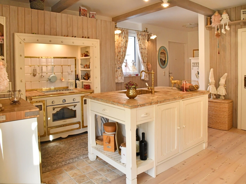 Cucina Classica con isola Incontrada di Marchi