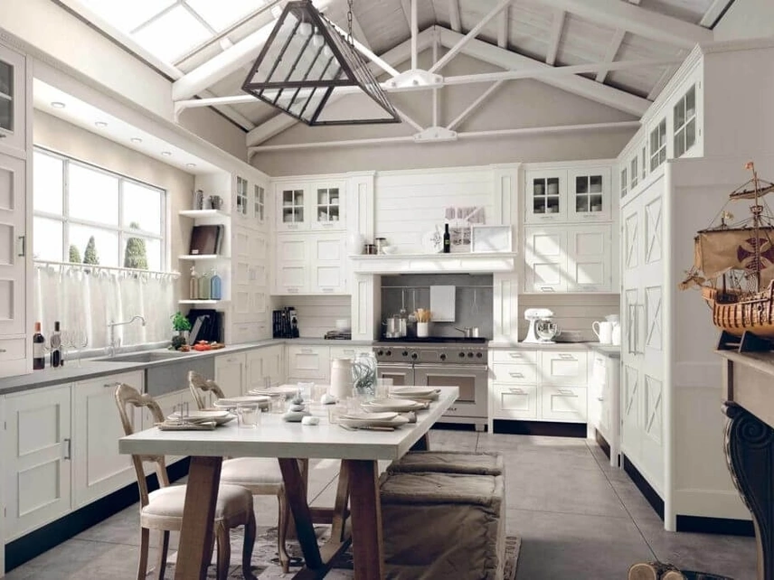 Cucina Classica angolare Montserrat in legno laccato di Marchi