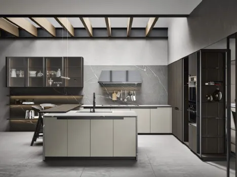 Cucina Moderna angolare in legno di Rovere termocotto e laccato opaco Eclettica 04 di Scandola