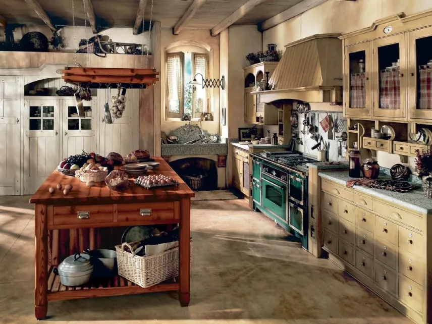 Cucina Shabby Chic con isola Incontrada di Marchi