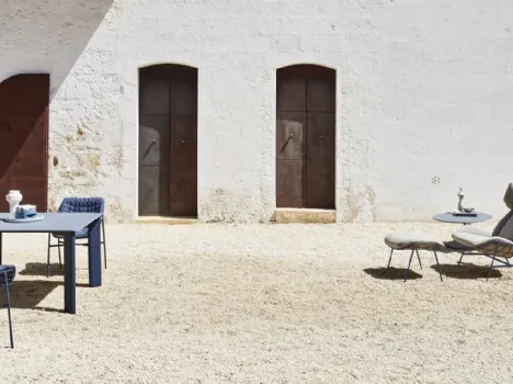 Arredo da esterno in acciaio con sedute rivestite in tessuto Summer Set 02 di Varaschin