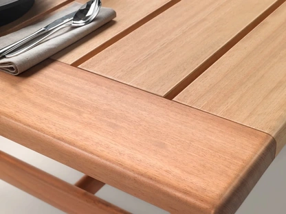 Tavolo in legno Desco Outdoor di Flexform