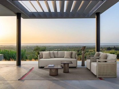 Arredo da esterno Edwin Alu in tessuto imbottito e alluminio di Talenti