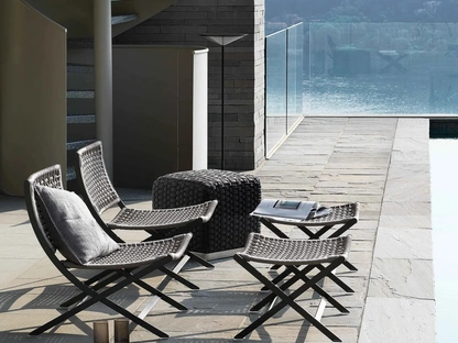 Poltroncina in acciaio e corda intrecciata Peter Outdoor di Flexform