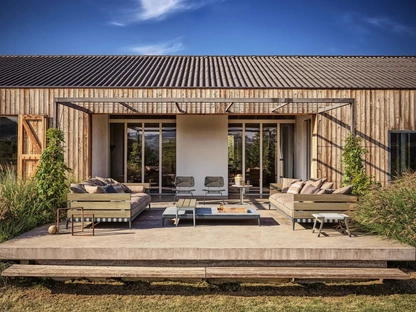 Tavolino Pico Outdoor in pietra o legno di Flexform