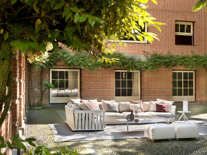 Divano in legno Zante di Flexform